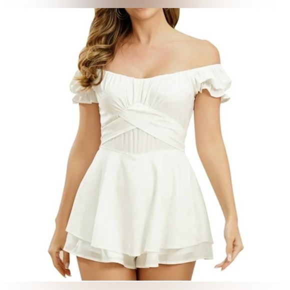 Pants - Elegant Off-Shoulder White Romper